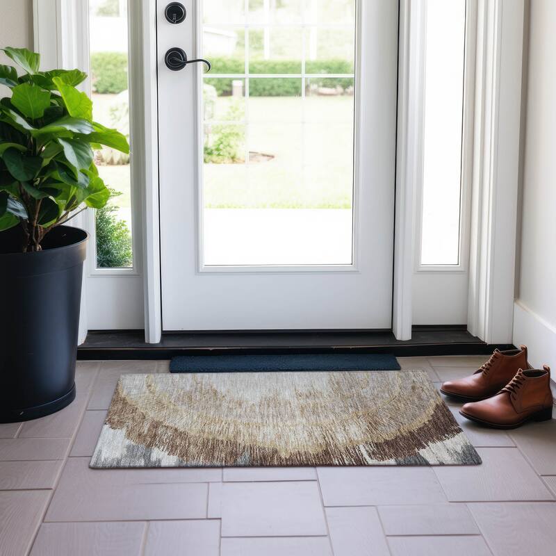 Machine Washable Indoor/ Outdoor Chantille Modern Burst Rug - Brown - 1'8" x 2'6"