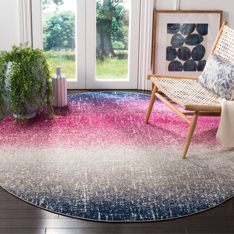 SAFAVIEH Madison Nanette Vintage Boho Oriental Rug - 7' x 7' Round - Fuchsia/Navy - Runner/Round