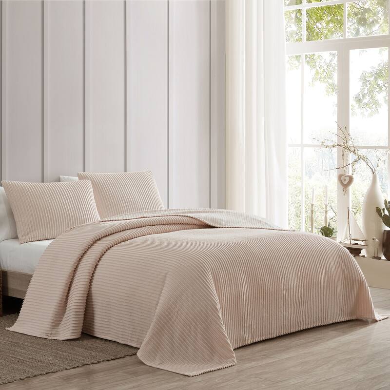 Channel Chenille Shams