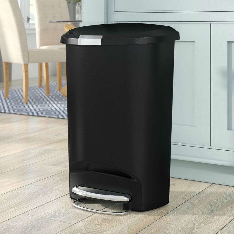 Black 13-Gallon Kitchen Trash Can with Foot Pedal Step Lid - On Sale - Bed  Bath & Beyond - 32072441