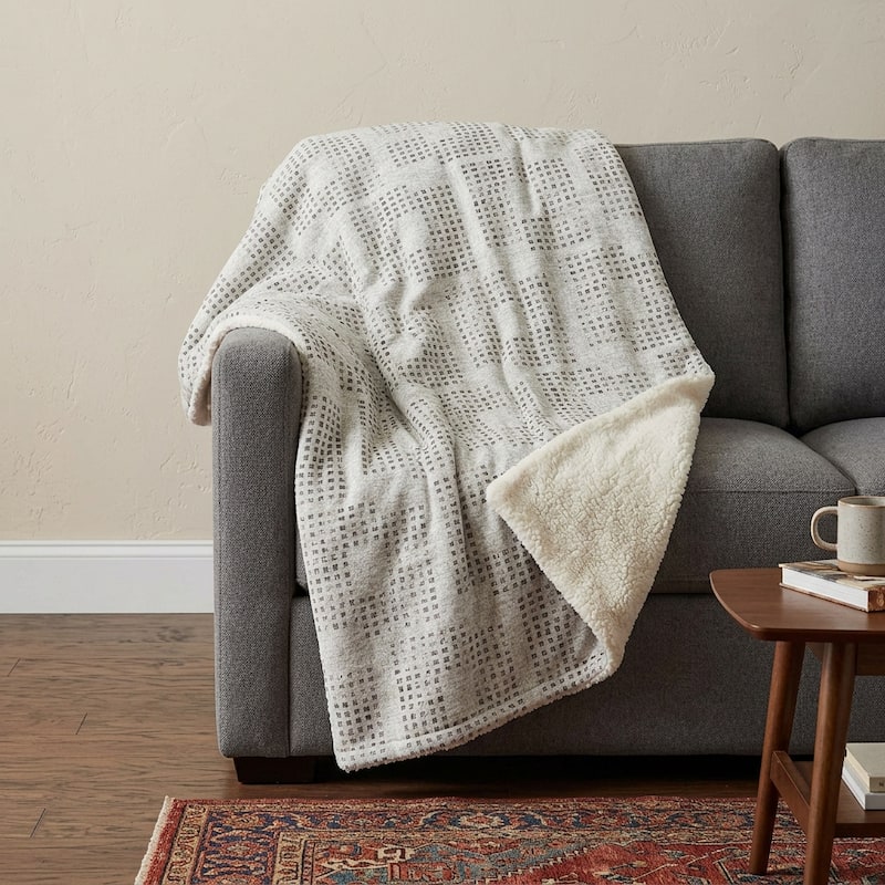 HomeRoots 50" X 70" Beige And Charcoal Geometric Polyester Woven Plush Throw Blanket - Throw - Beige/Charcoal