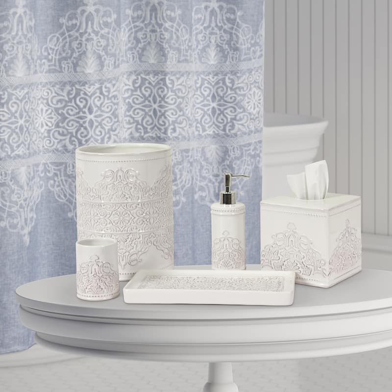 J. Queen New York Lauralynn Tissue Cover