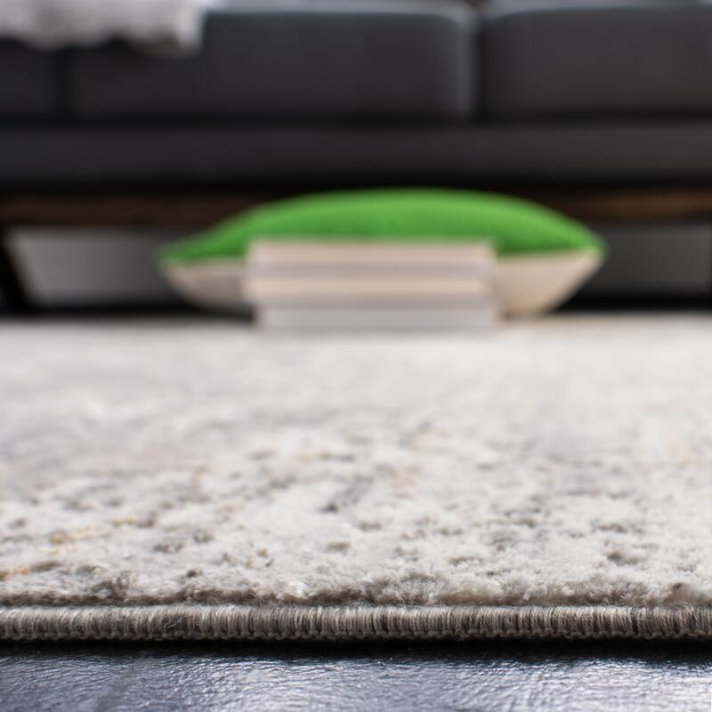 SAFAVIEH Dream Nasiha Modern Abstract Viscose Rug