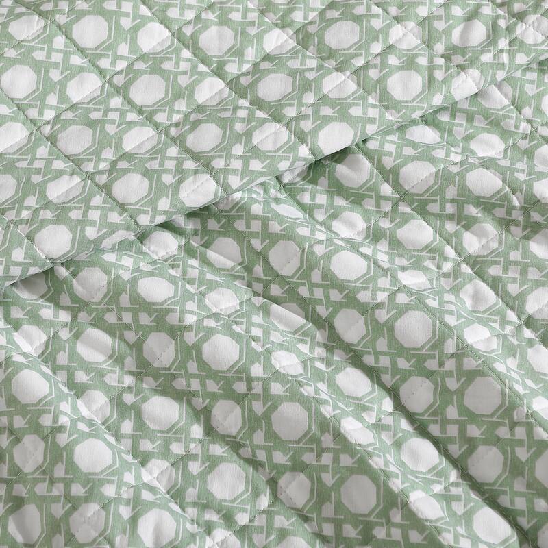 Tommy Bahama Diamond Isle Prewashed Reversible Cotton Bedding (Green, 3 Piece Set)