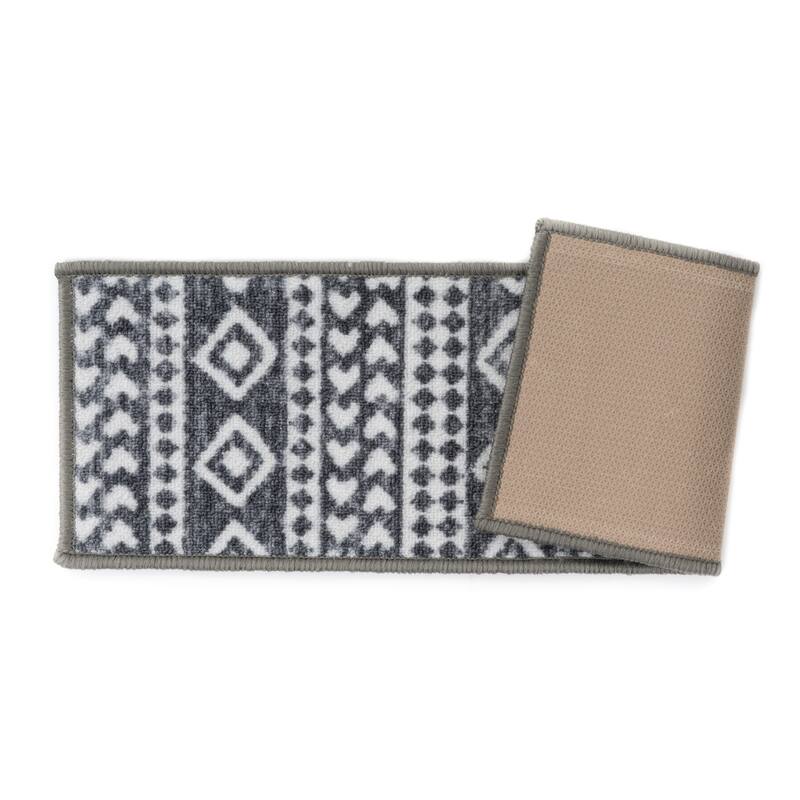 World Rug Gallery Geometric Bohemian Non-Slip Stair Treads