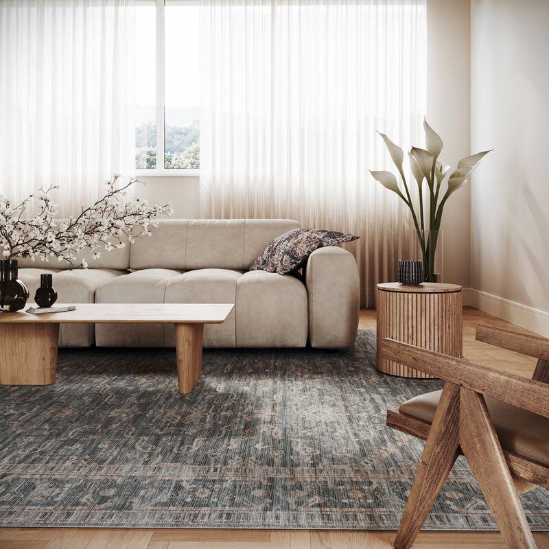 Nuloom Nysera Traditional Bordered Area Rug