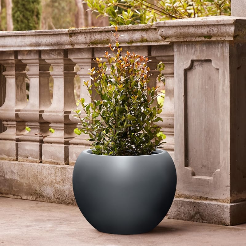 DreamPatio Riverside Fiberstone Composite Ball Planter for Indoor/Outdoor - Smooth Automotive 2K Coating - 21x21x17 - Charcoal