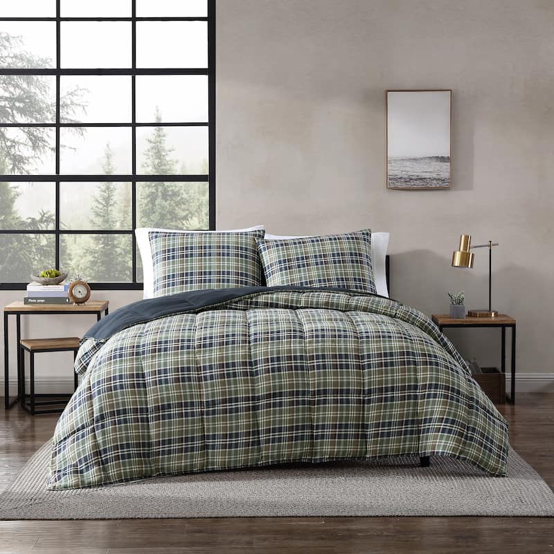 Eddie Bauer Rugged Plaid Down Alt Reversible Navy Comforter Set