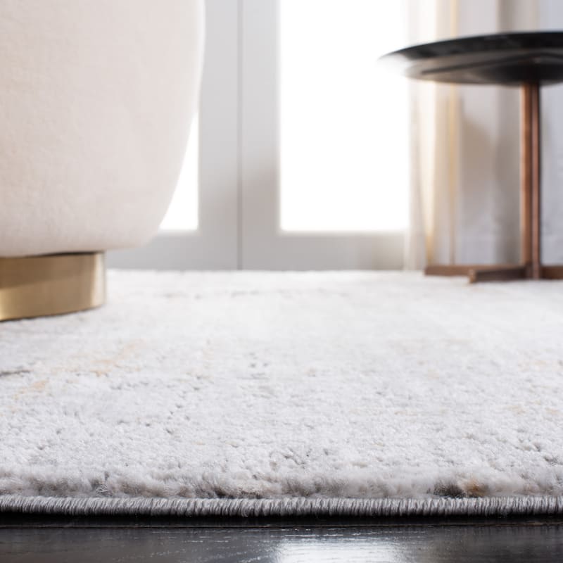 SAFAVIEH Shivan Fikreta Modern & Contemporary Rug