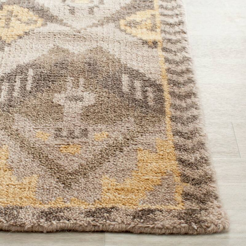 SAFAVIEH Hand-knotted Kenya Farie Southwestern Tribal Wool Rug
