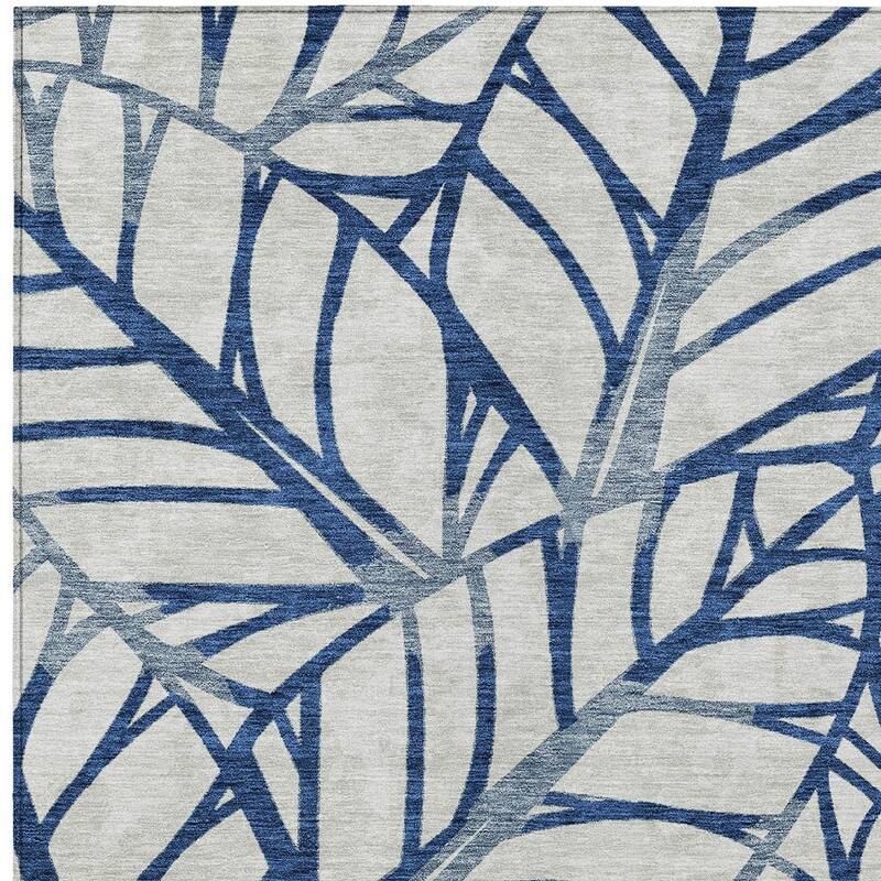 HomeRoots Floral Transitional Rectangle Outdoor Rug