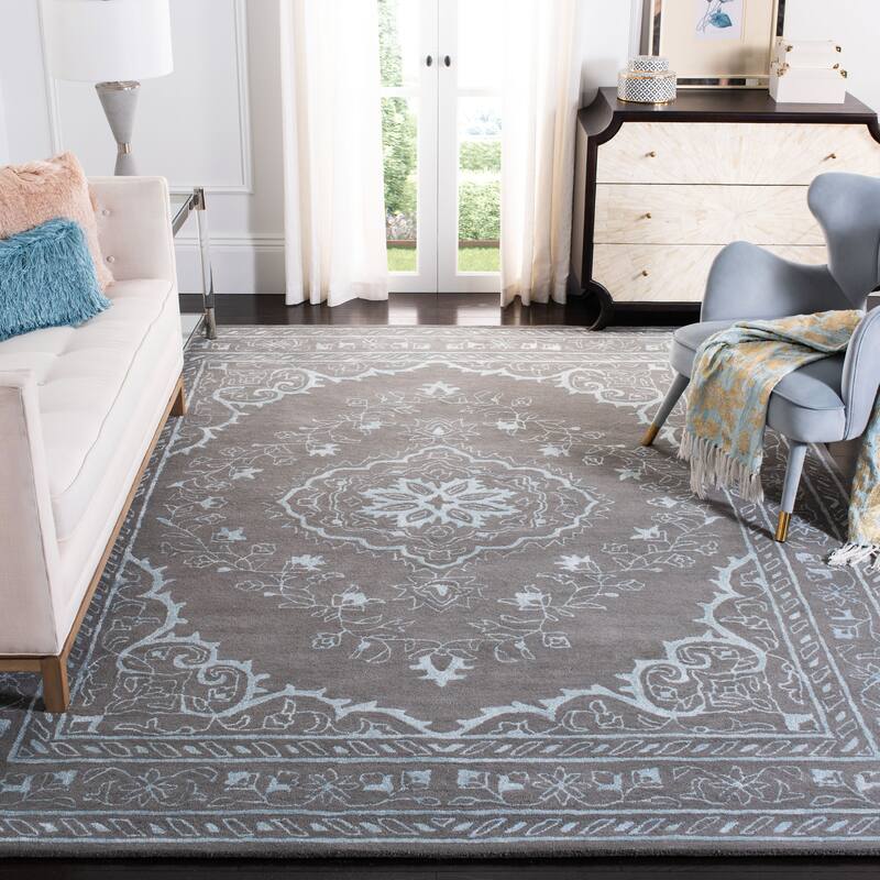 SAFAVIEH Handmade Glamour Gudmundina Modern Viscose Rug - 8' x 10' - Dark Grey