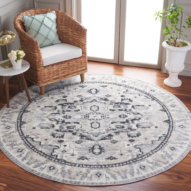 SAFAVIEH Layla Helaine Shabby Chic Farmhouse Rug