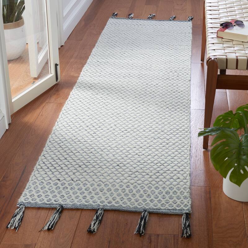 SAFAVIEH Flatweave Montauk Einara Casual Wool Rug - 2'3" x 9' Runner - Ivory/Black