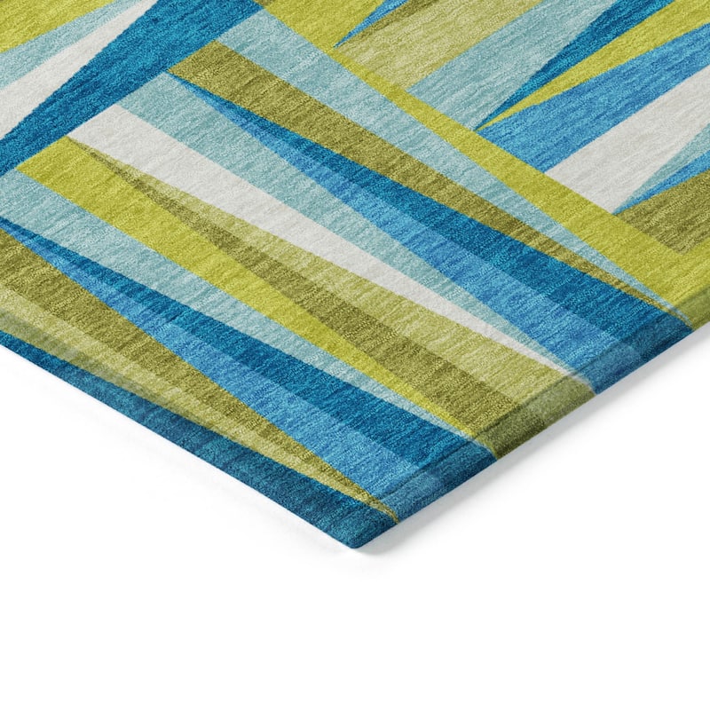 Machine Washable Indoor/ Outdoor Contemporary Mosaic Chantille Rug