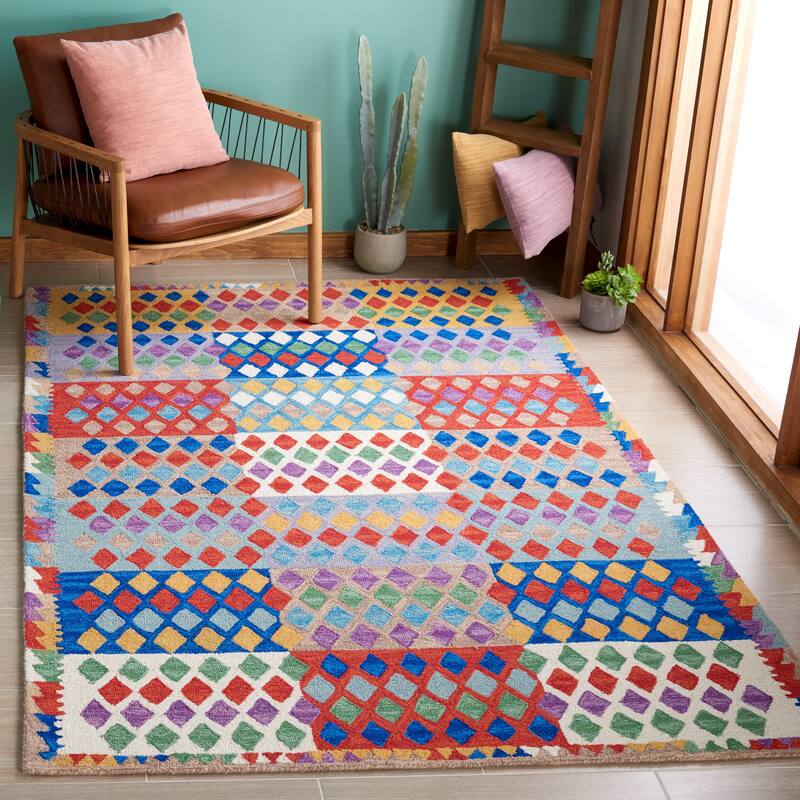 SAFAVIEH Handmade Aspen Arnalda Boho Wool Rug - 4' x 6' - Red/Blue