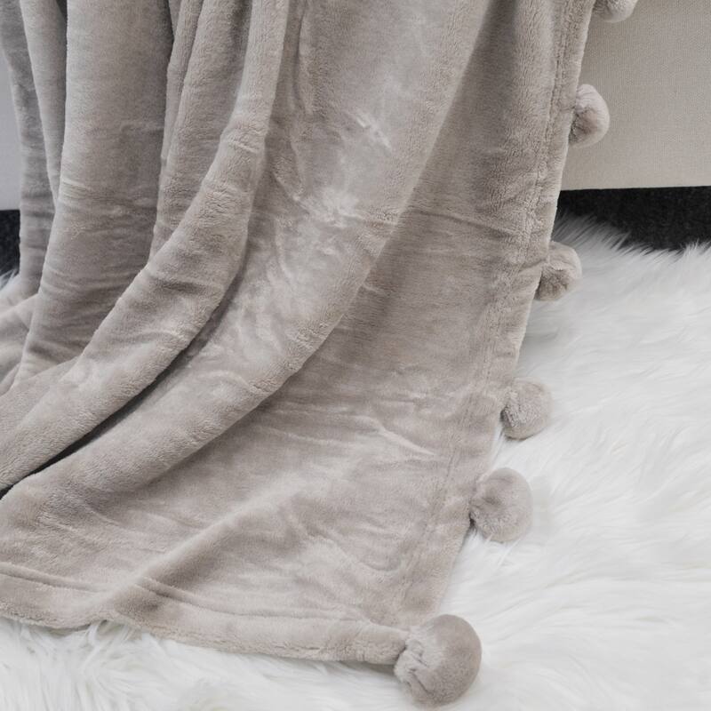 Pompom Flannel Fleece Throw