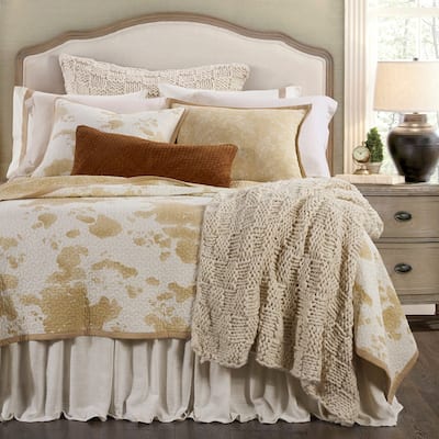 Paseo Road Elsa Cow Print and Paisley 100% Cotton 3 Piece Reversible Quilt Set
