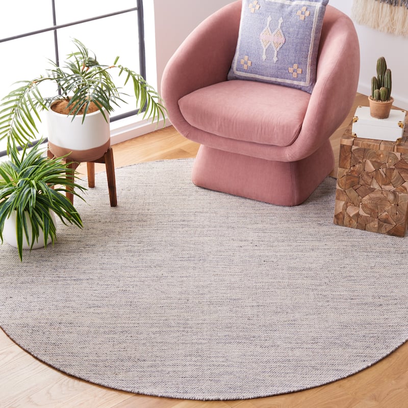 SAFAVIEH Handmade Montauk Lefka Casual Rug