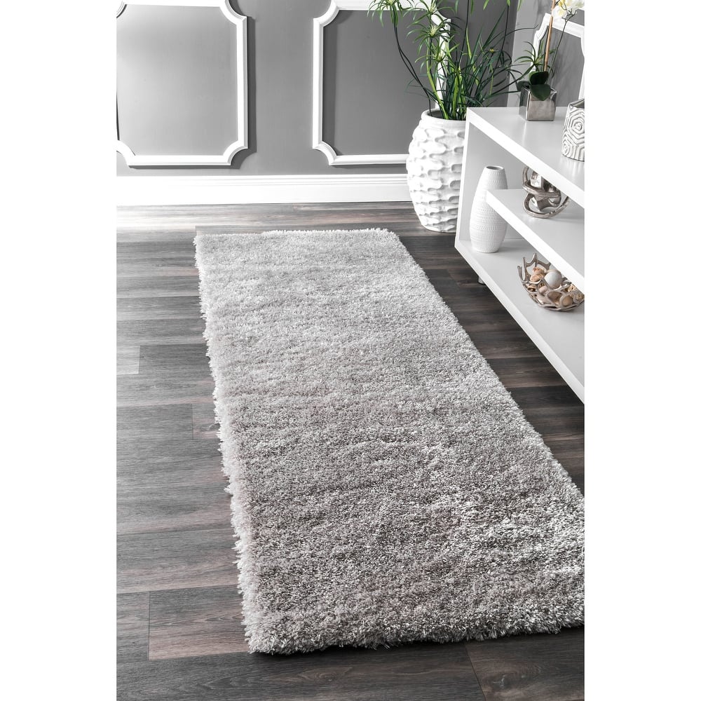 Nuloom Gynel Contemporary Shag Area Rug