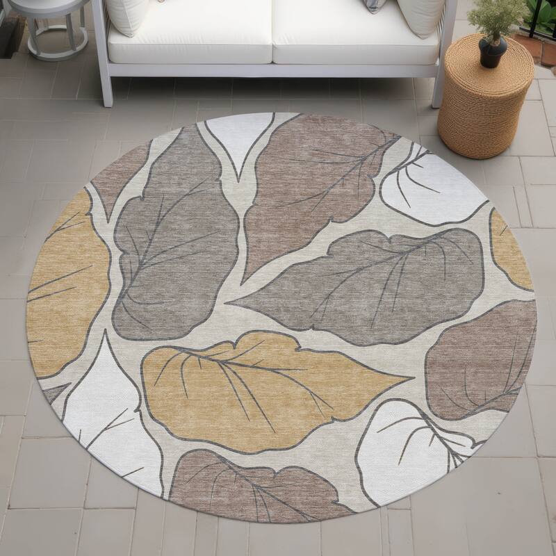 Machine Washable Indoor/ Outdoor Contemporary Floral Chantille Rug - Linen - 8' x 8'
