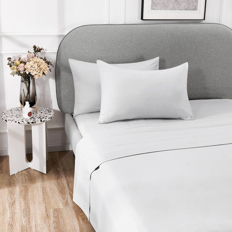 Deconovo 4-Piece Ultra-Soft Bed Sheet Set, 1800 Thread Count, Deep Pockets - King - White