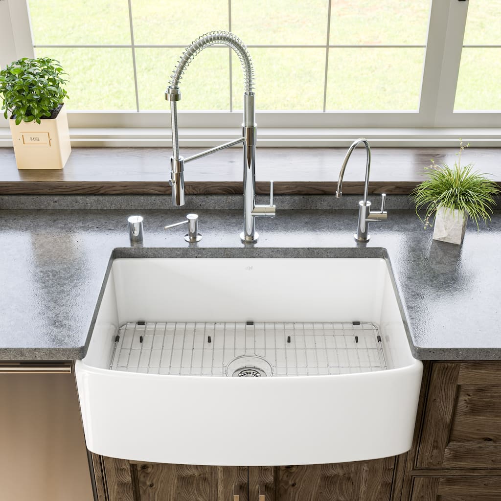 ALFI Brand White Smooth Curved Apron 30" x 20" Single Bowl Fireclay Farm Sink with Grid