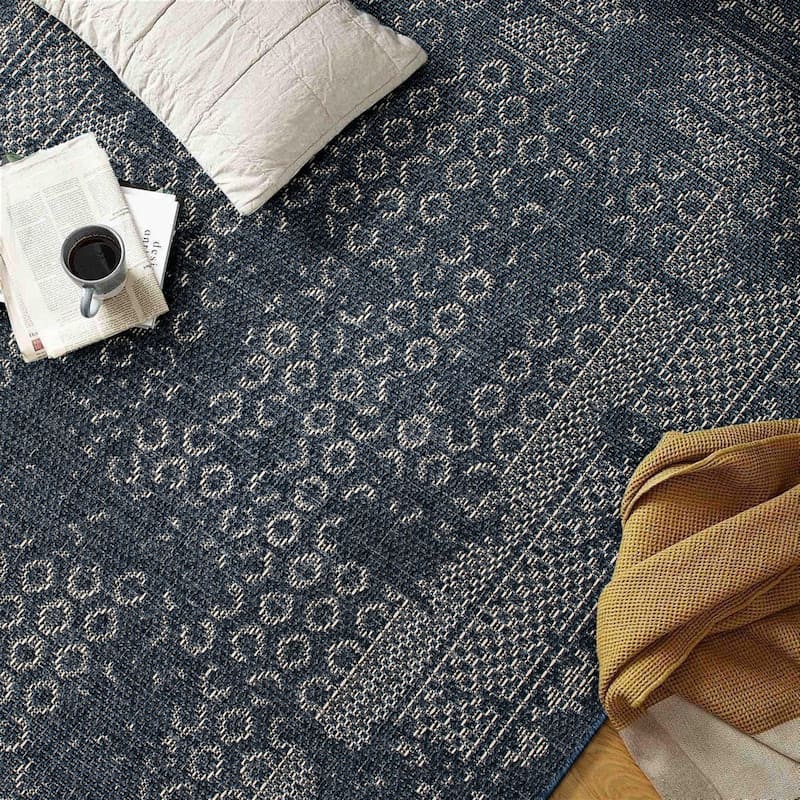Bohemian Border Indoor/Outdoor Area Rug