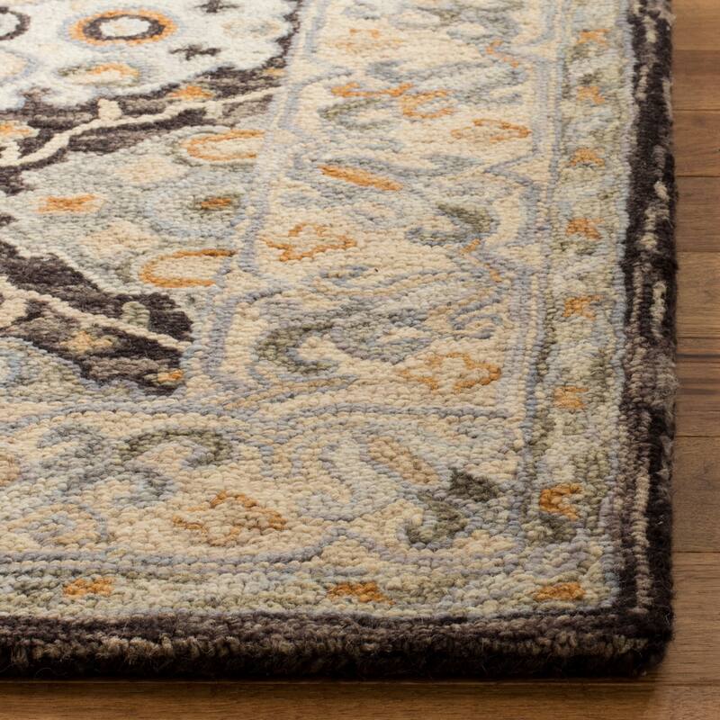 SAFAVIEH Handmade Aspen Gundemarie Boho Tribal Wool Rug
