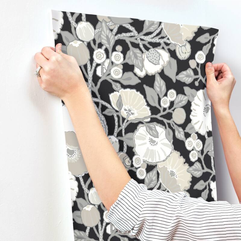 Mobile Vinyl Vincent Poppies Wallpaper 27 in x 27 ft = 60.75 sq ft
