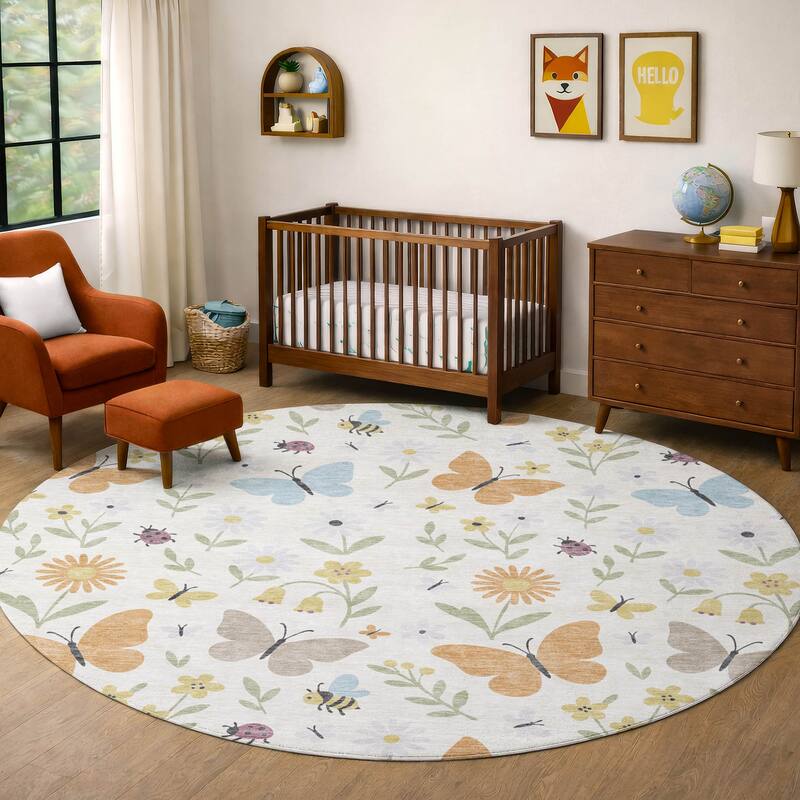 Machine Washable Indoor/ Outdoor Whimsy Butterfly Chantille Rug