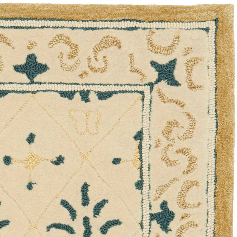 SAFAVIEH Handmade Easy Care Barbie Oriental Rug