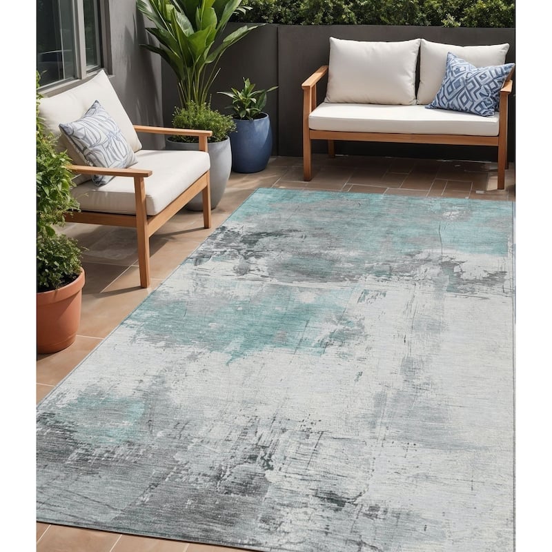 HomeRoots Abstract Transitional Rectangle Outdoor Rug - 5' X 8'