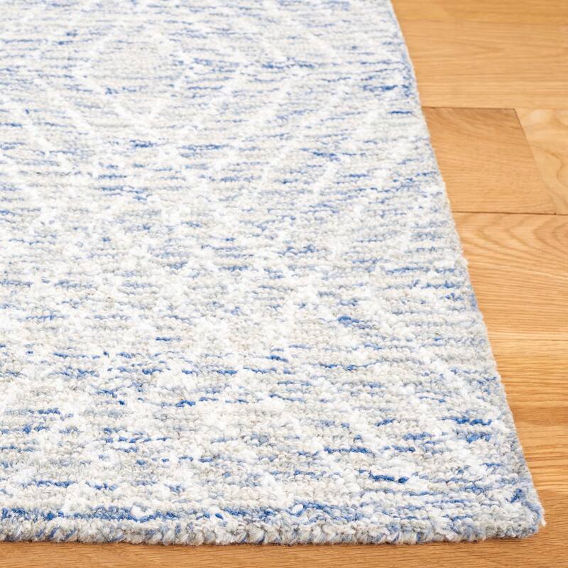 SAFAVIEH Handmade Abstract Þorleif Geometric Wool Rug