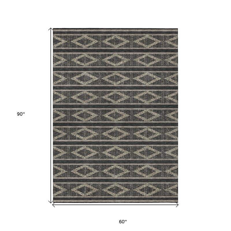 HomeRoots Geometric Transitional Rectangle Outdoor Rug