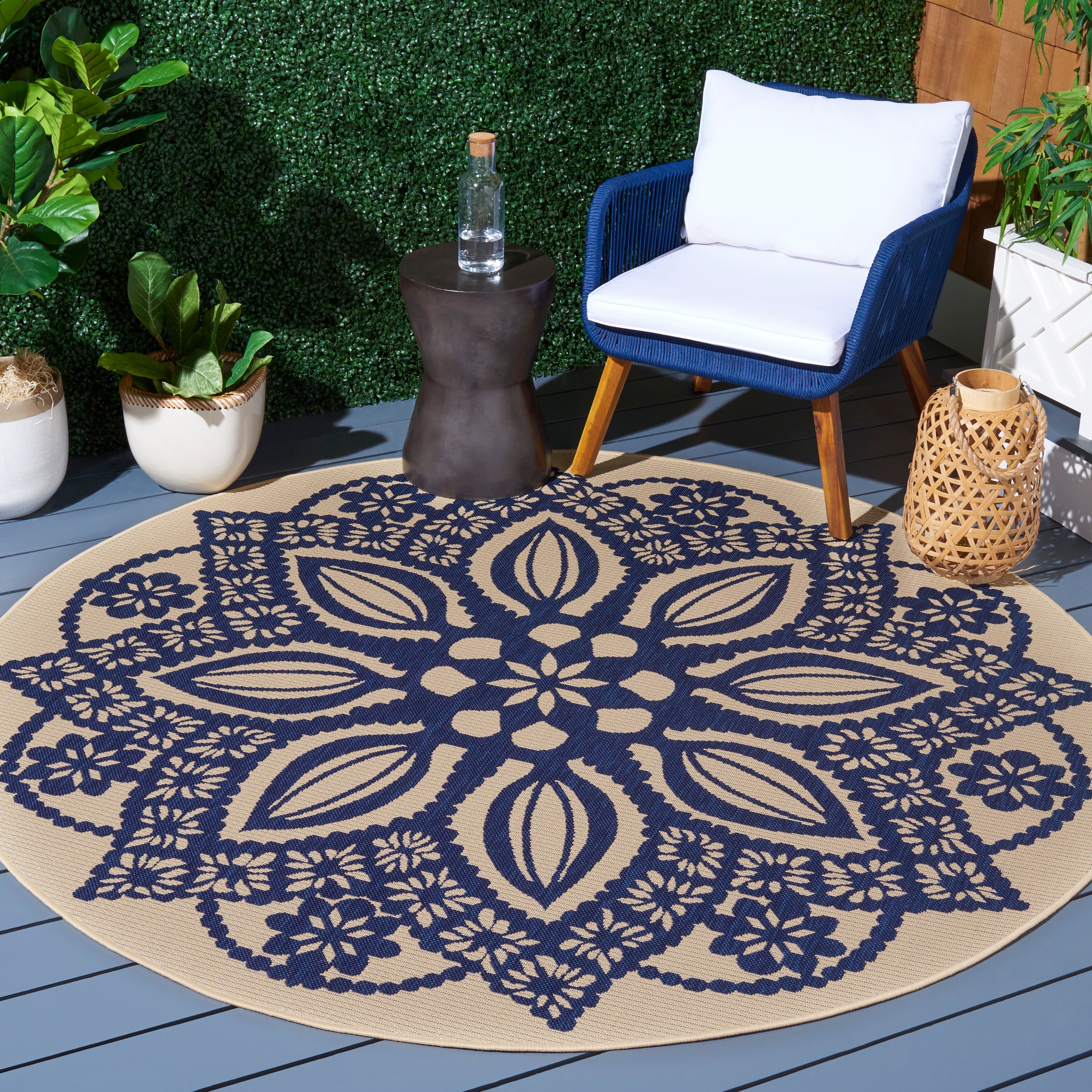 SAFAVIEH Courtyard Colette Waterproof Backyard Patio Rug