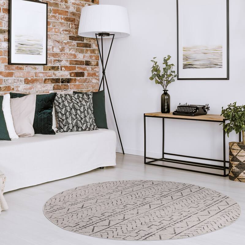 Beverly Rug Dark Grey Trellis Indoor Outdoor Rug, Outside Carpet for Patio, Deck, Porch - 7'Round - Dark Grey / Light Grey