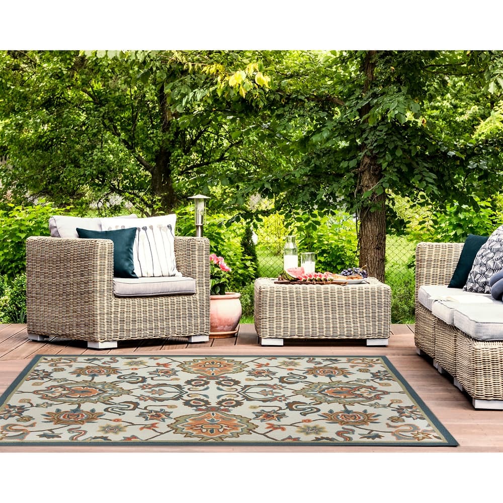 Liora Manne Capri Petra Indoor/Outdoor Area Rug Ivory