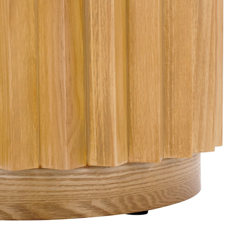 SAFAVIEH Arashi Pedestal End Table - 15"W x 15"D x 19"H