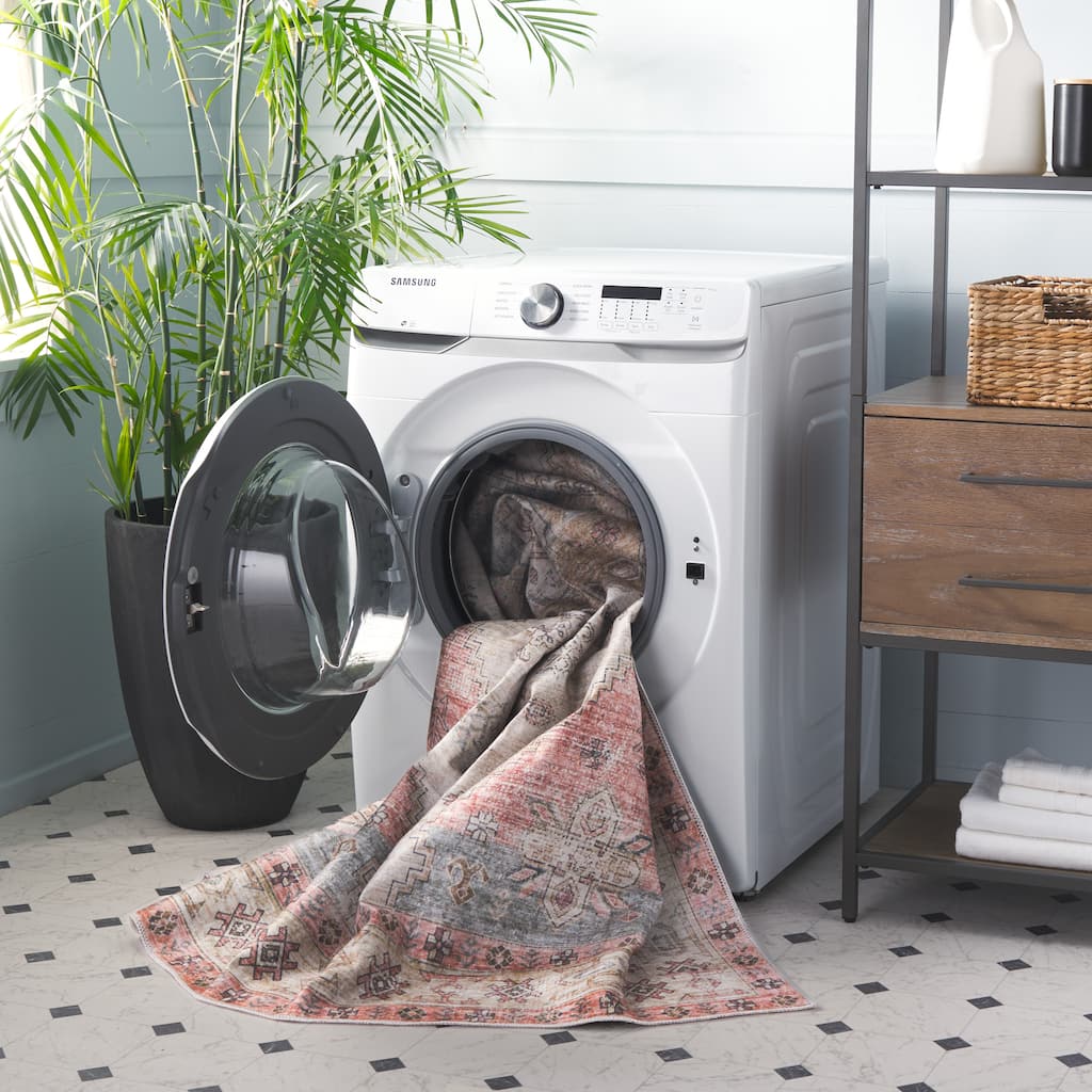 SAFAVIEH Arizona Tjalda Machine Washable Slip Resistant Rug