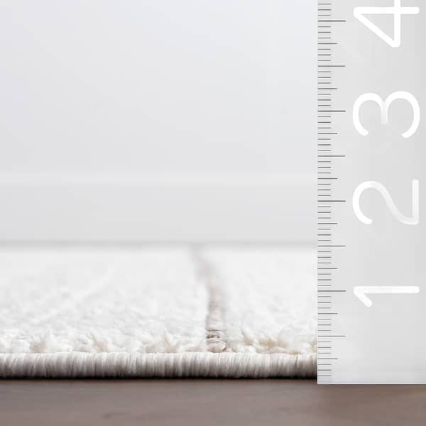 Nuloom Aloe Striped Tassels Area Rug