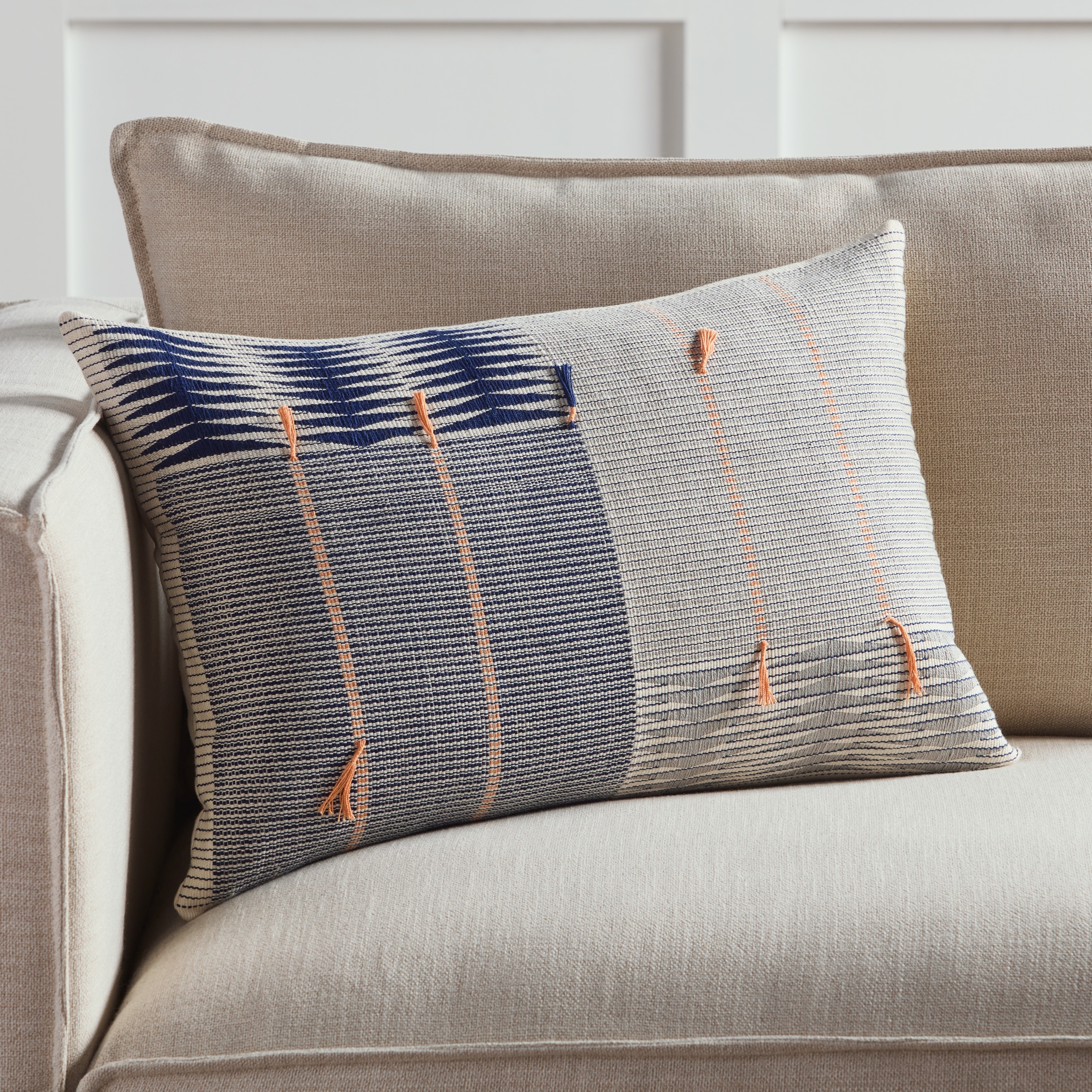 Siward Tribal Navy/ Silver Pillow