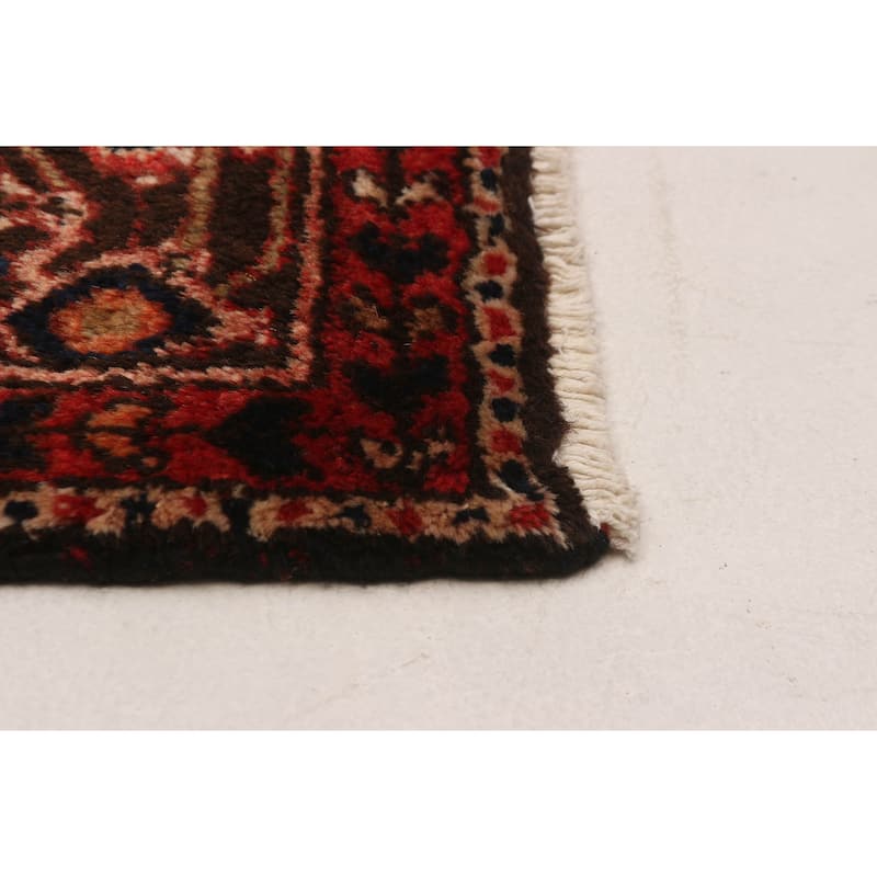 Andelz Red Rug 4'7" x 6'7" - 4'7 x 6'7