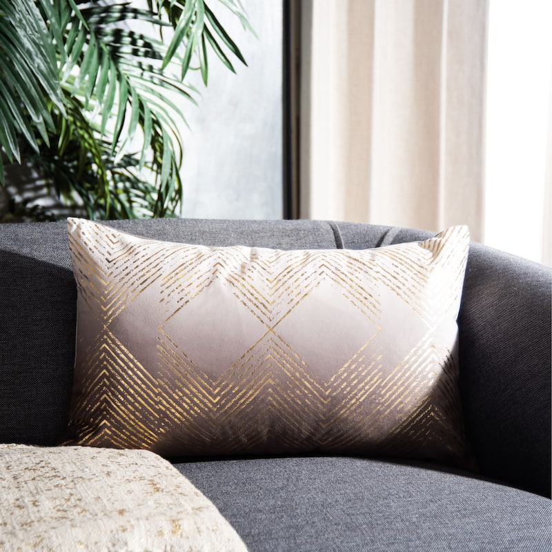 SAFAVIEH Yanne Art Deco Decorative Throw Pillow