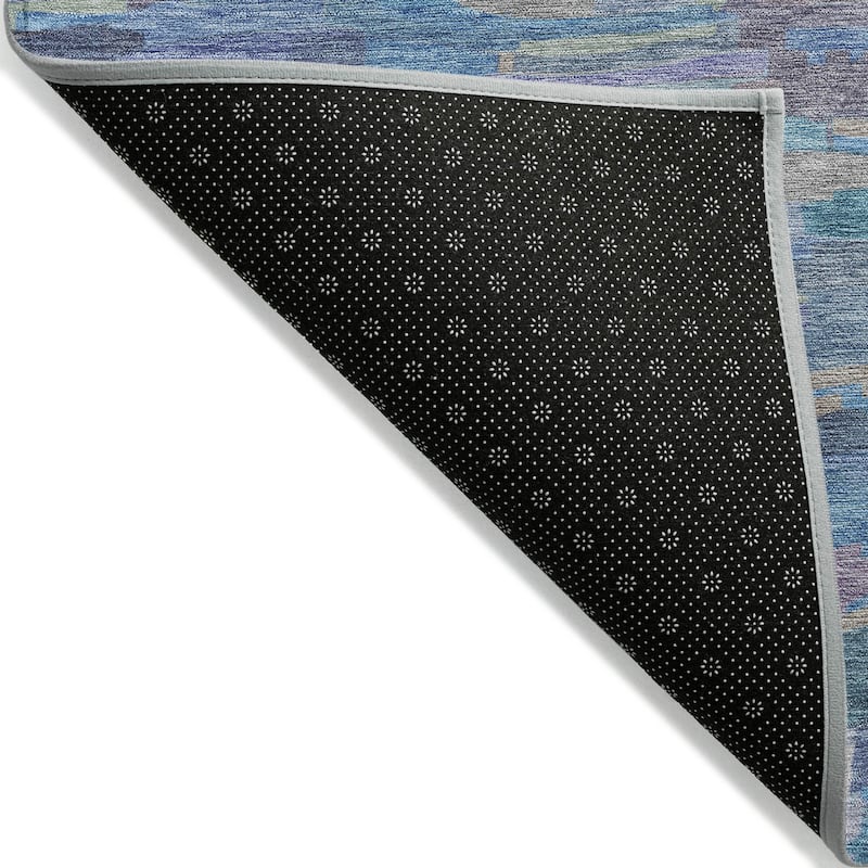 Machine Washable Indoor/ Outdoor Abstract Rock Chantille Rug