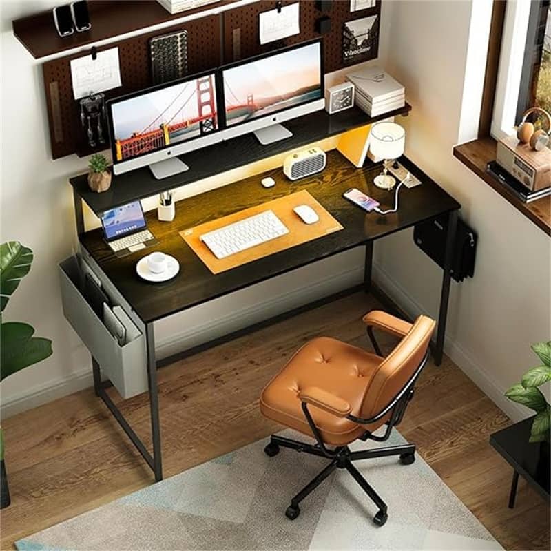 Computer Desk with Power Outlets Fast - Black