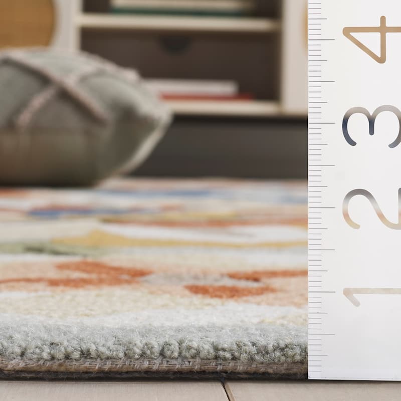 SAFAVIEH Handmade Jardin Androula Floral Wool Rug