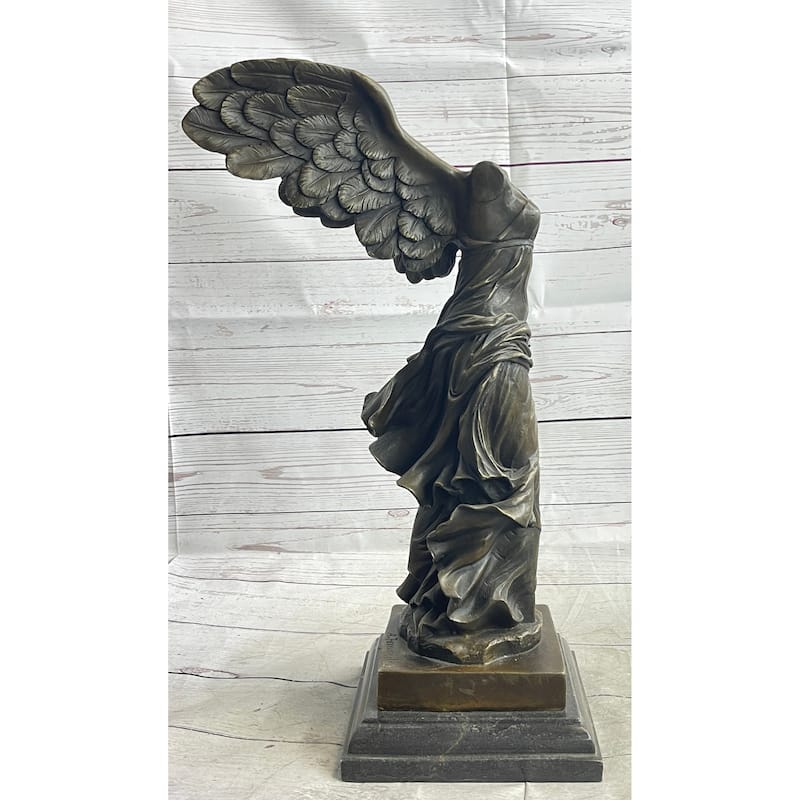 Winged Nike Of Samothrace Ancient Greek Sculpture Statue Replica From The Louvre