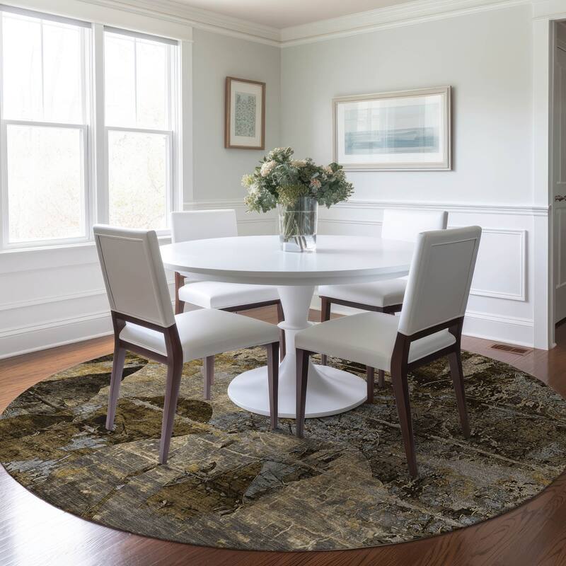 Machine Washable Indoor/ Outdoor Abstract Leaves Chantille Rug - Mocha - 8' x 8'