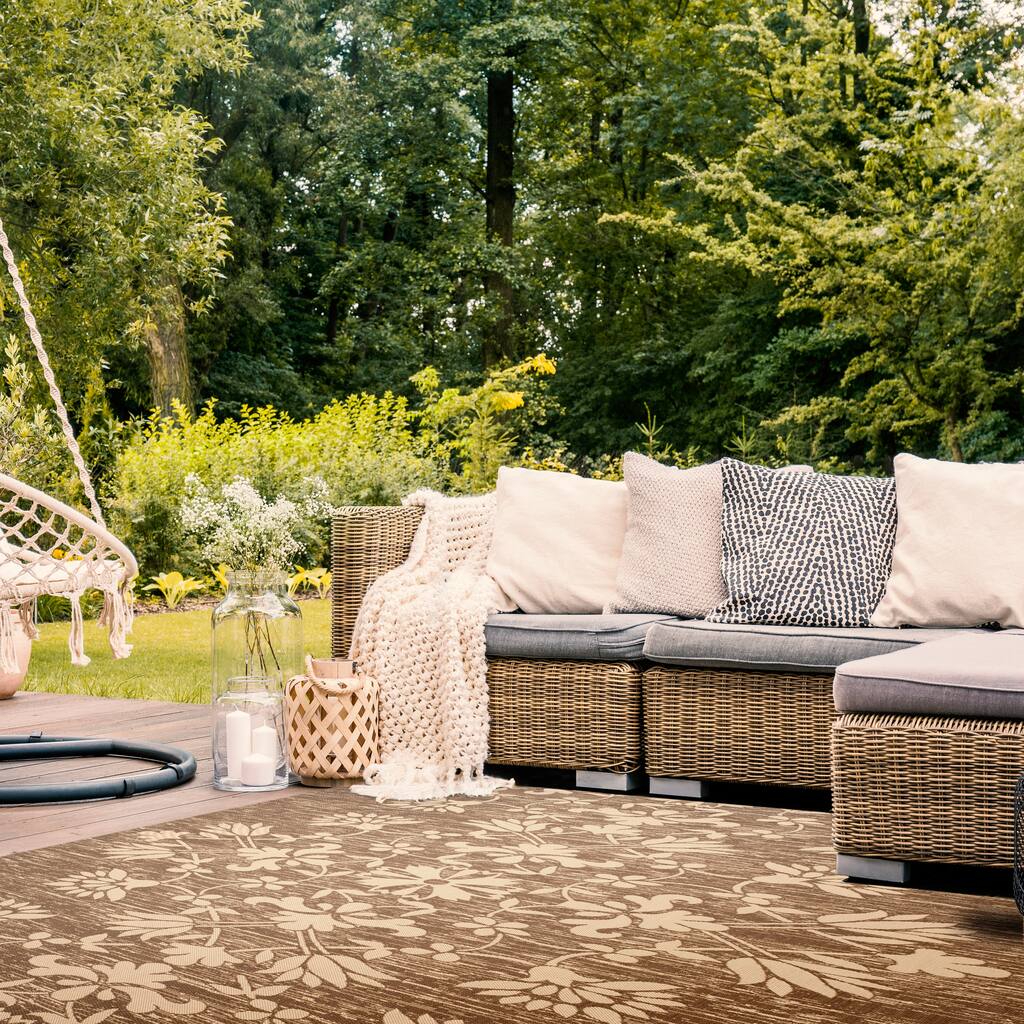 SAFAVIEH Courtyard Tetsuko Indoor/ Outdoor Waterproof Patio Backyard Rug